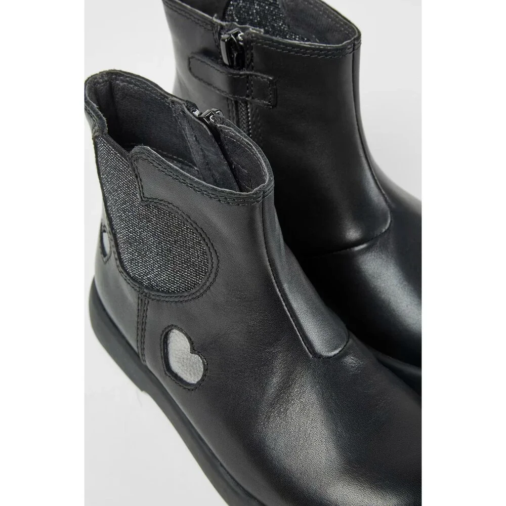Camper Kids Duet  Chelsea Black Leather Ankle Boots Heart Details Sz 36